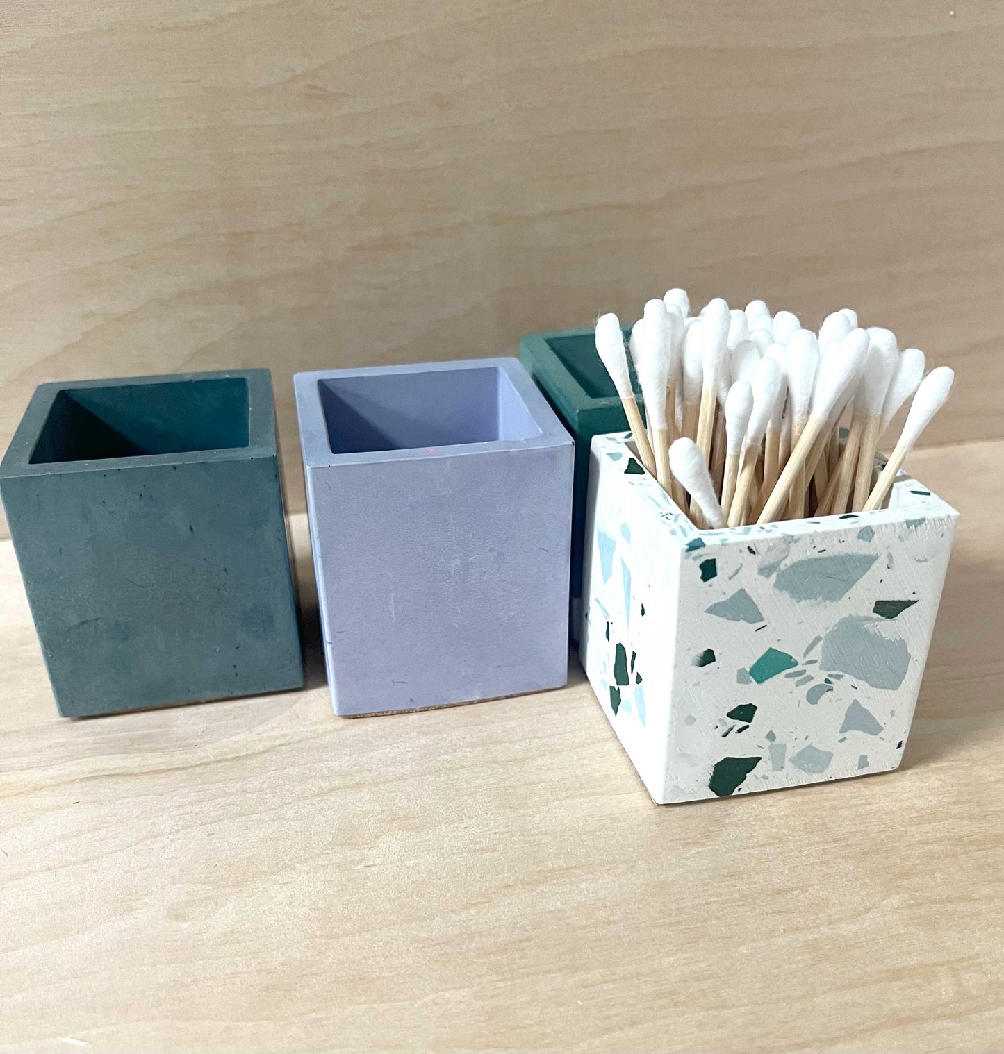 Small square Organization Cup