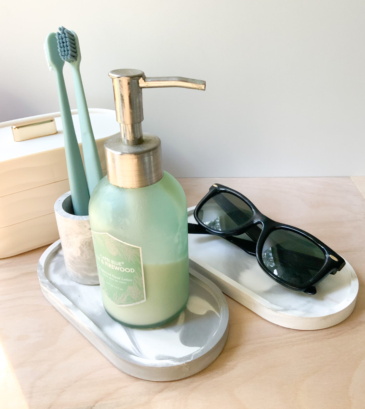 Minimalist Marbled Concrete Tray - Decorative Home Oval Centerpiece