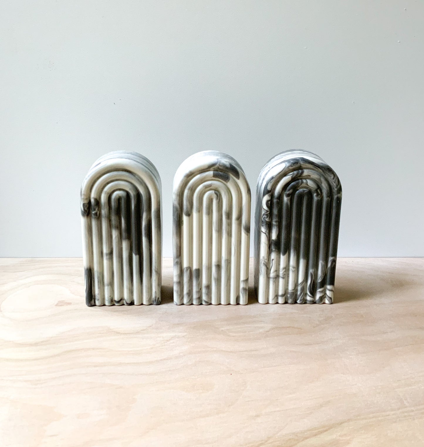 Modern Minimal Black And White Marble Arch Bookend Set For Home Decor