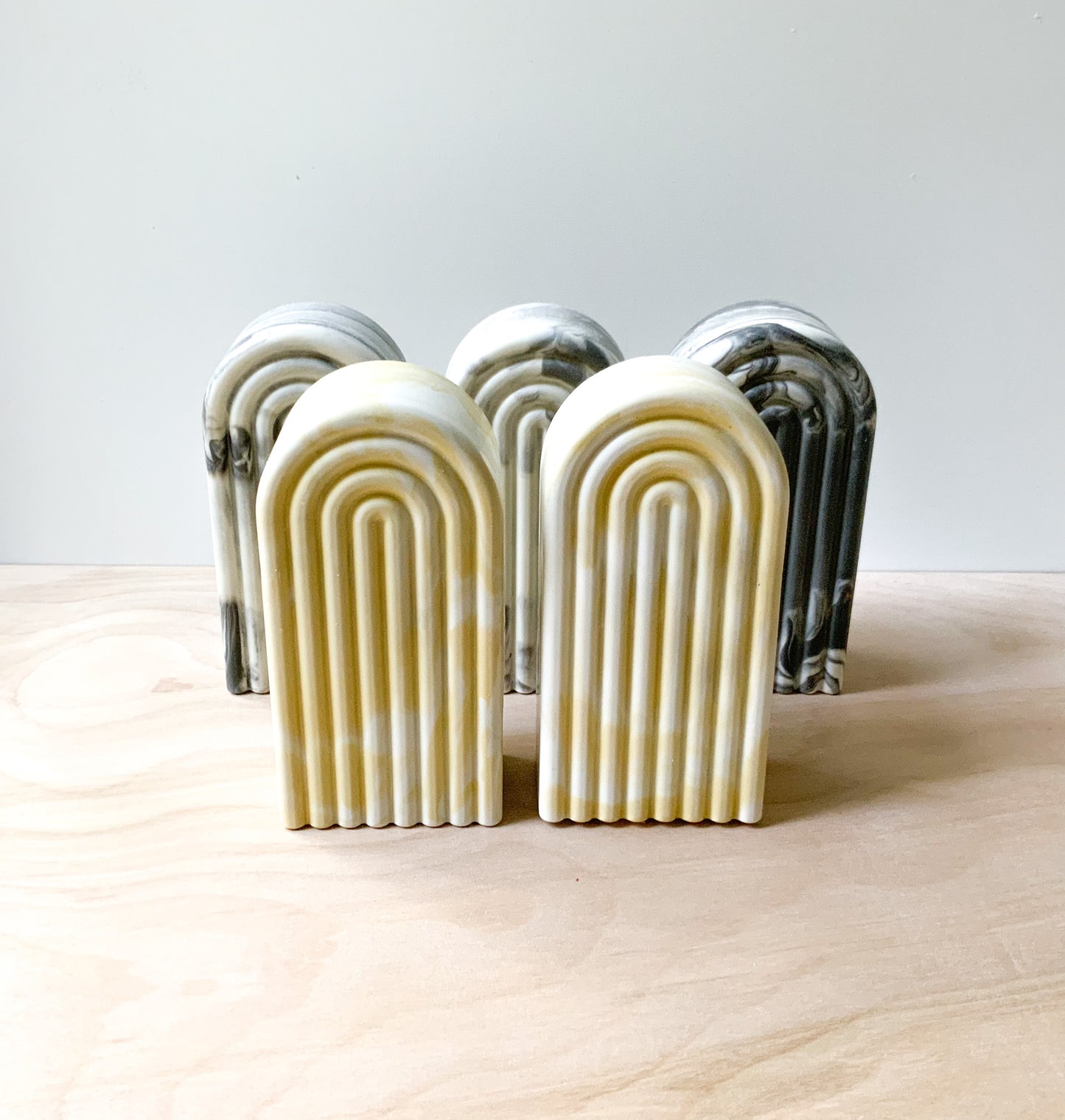 Modern Minimal Black And White Marble Arch Bookend Set For Home Decor