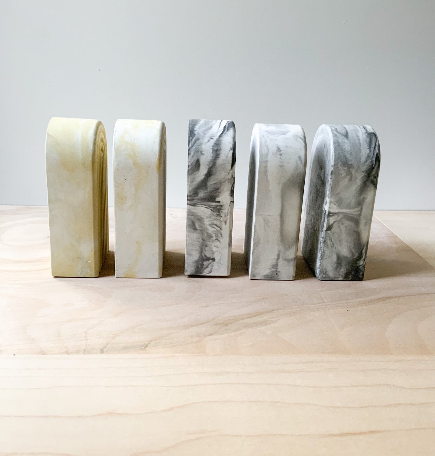Modern Minimal Black And White Marble Arch Bookend Set For Home Decor