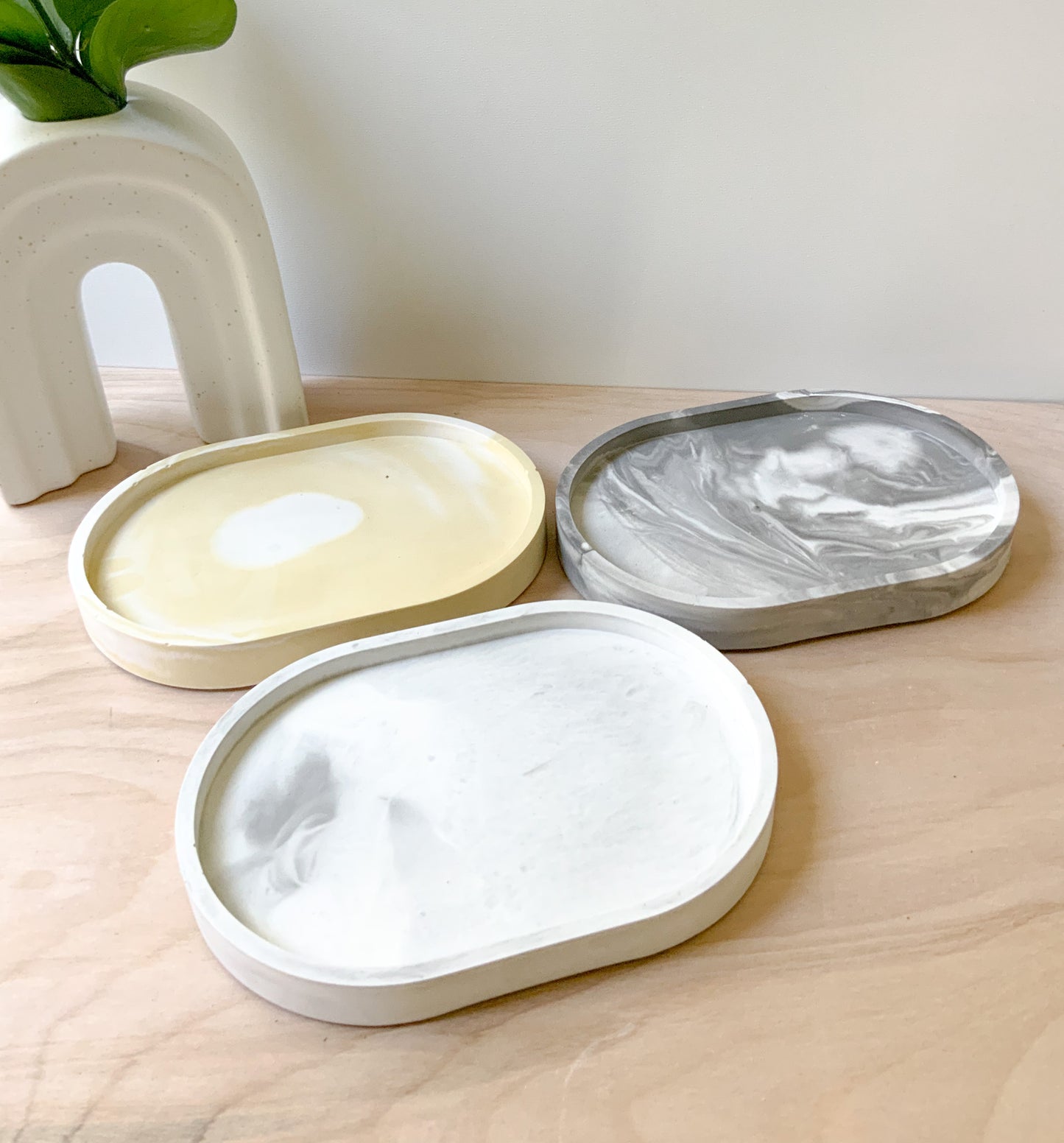 Minimalist Marbled Concrete Tray Small - Decorative Home Oval Centerpiece Catchall