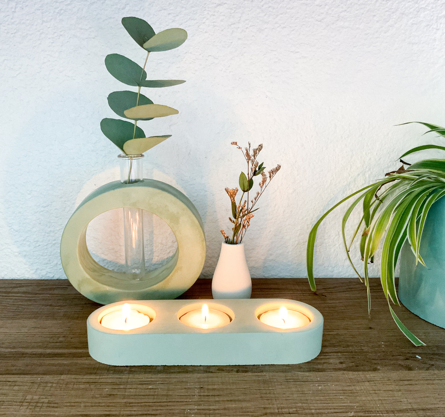 Concrete Mini Bud Vases, Miniature Vase, Small Flower Vase