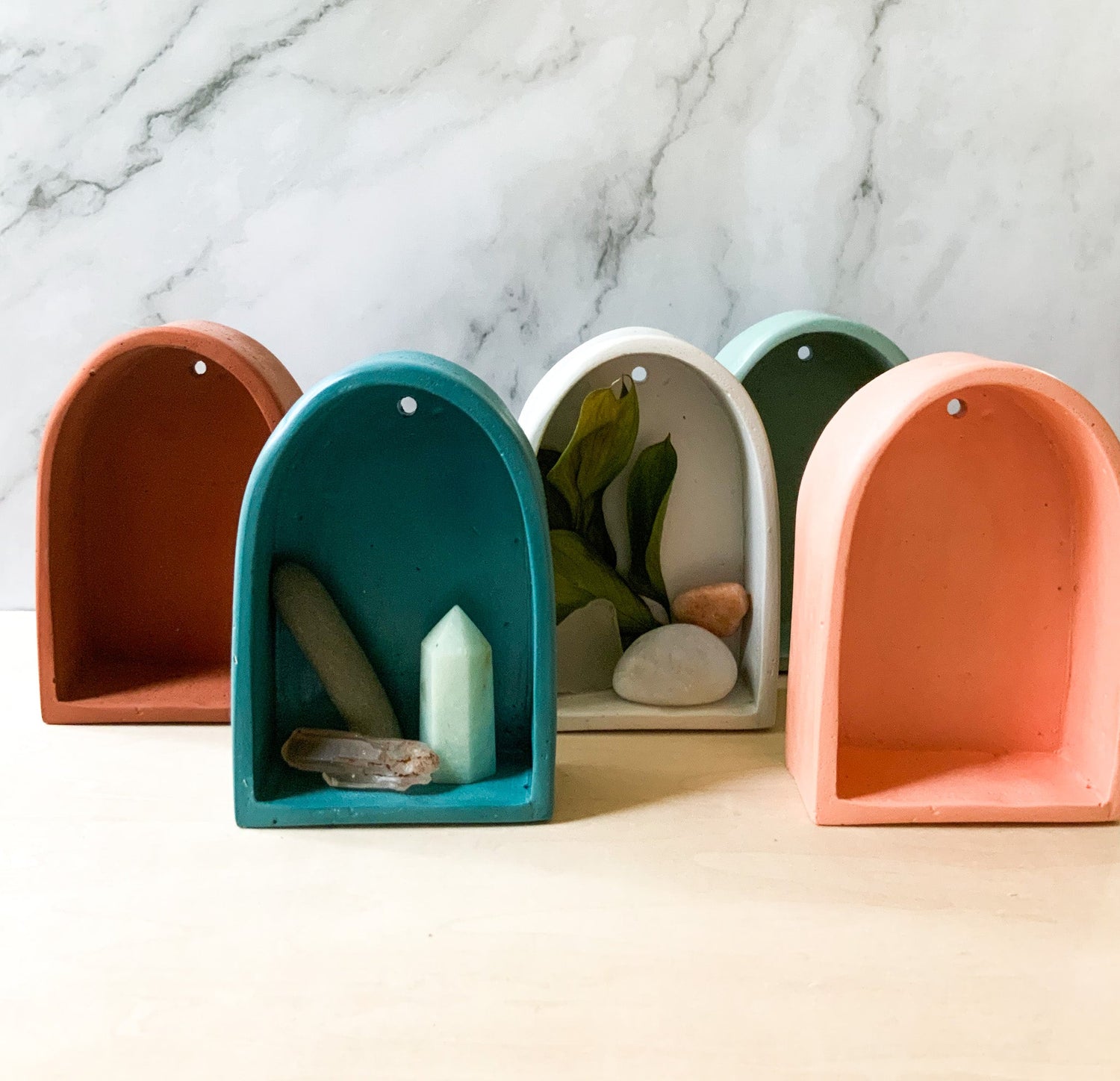 Arch Displays & Curio Shelves