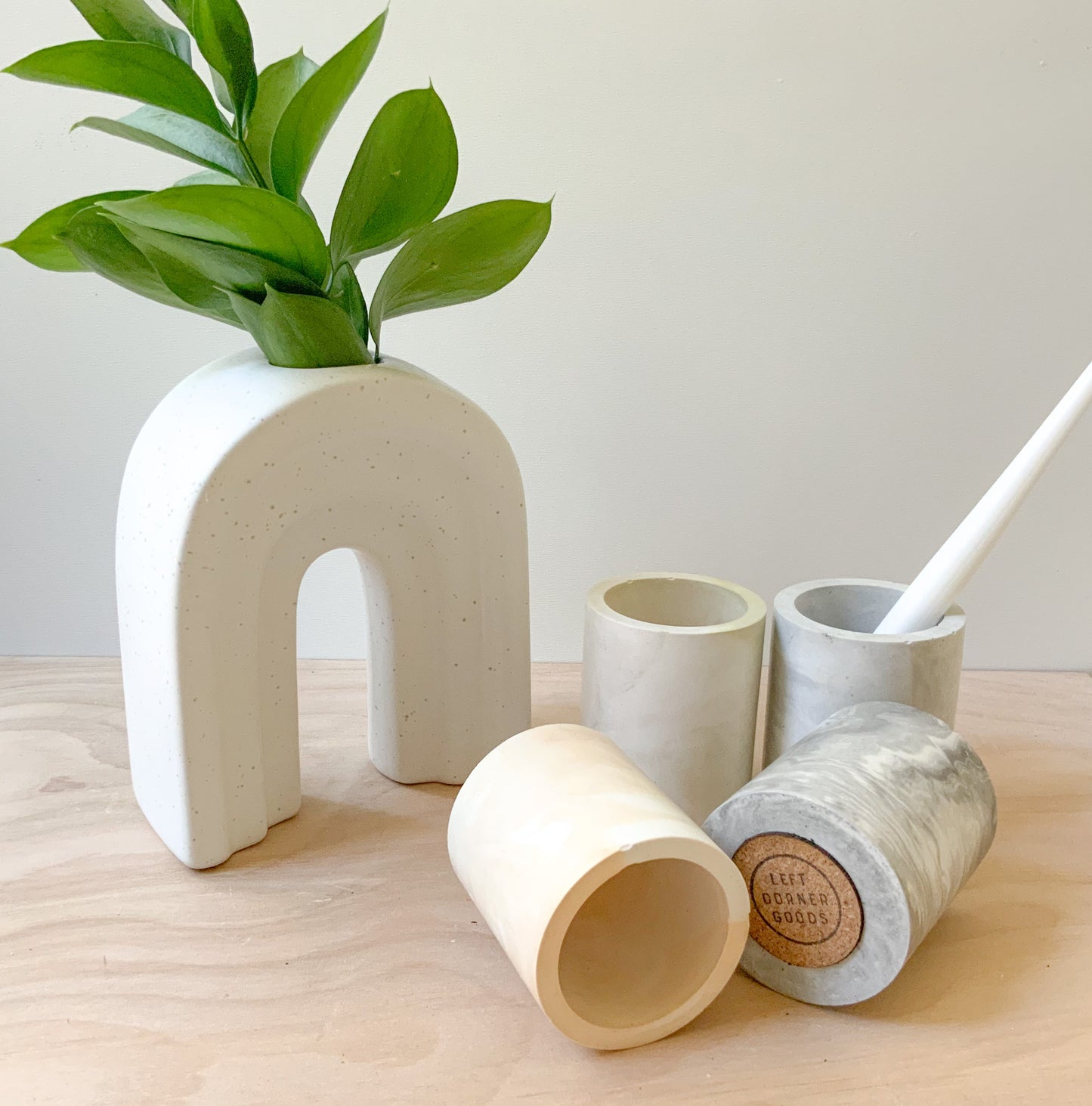 Small Concrete Cup for Desk and Bathroom Storage, Minimalist Home Decor