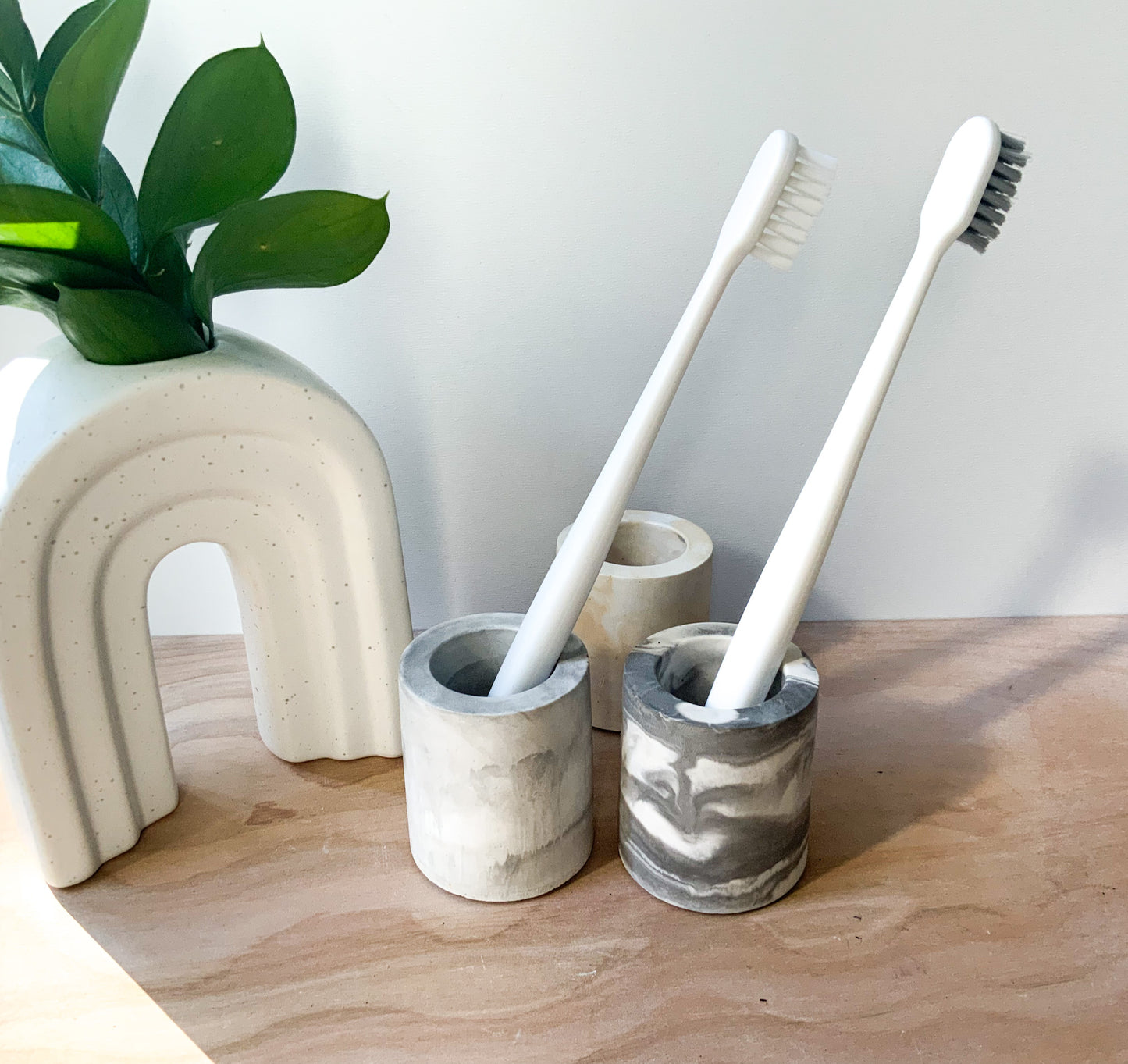 Minimalist Concrete Toothbrush Holder and Razor Stand for Modern Bathroom Decor