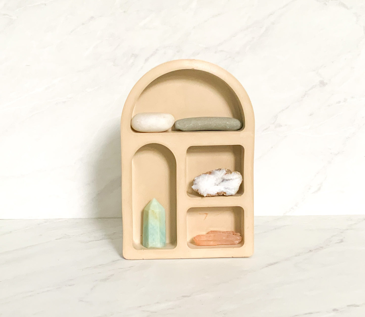 Minimalist Cement Arch Wall Smiski Display Shelf for Mini Figures, Modern Wall Decor
