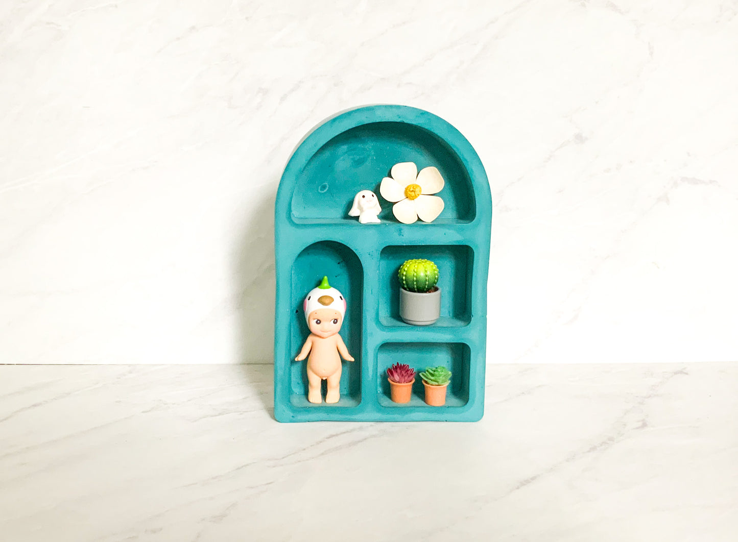 Minimalist Cement Arch Wall Smiski Display Shelf for Mini Figures, Modern Wall Decor