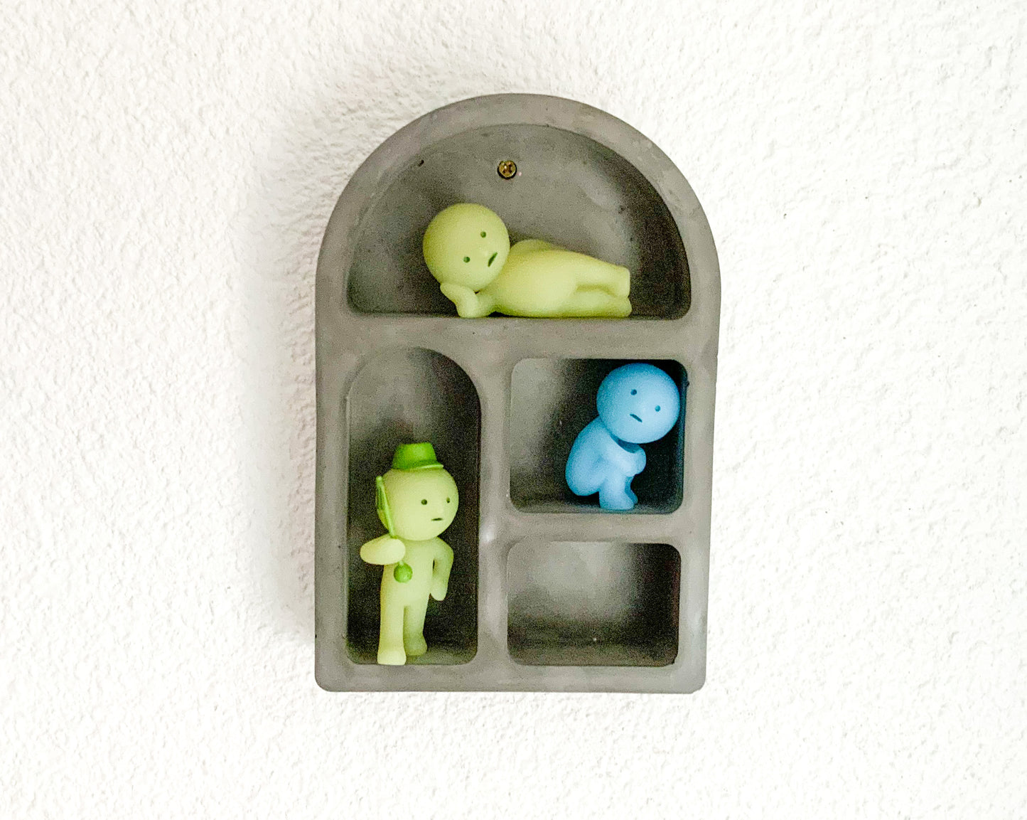 Minimalist Cement Arch Wall Smiski Display Shelf for Mini Figures, Modern Wall Decor