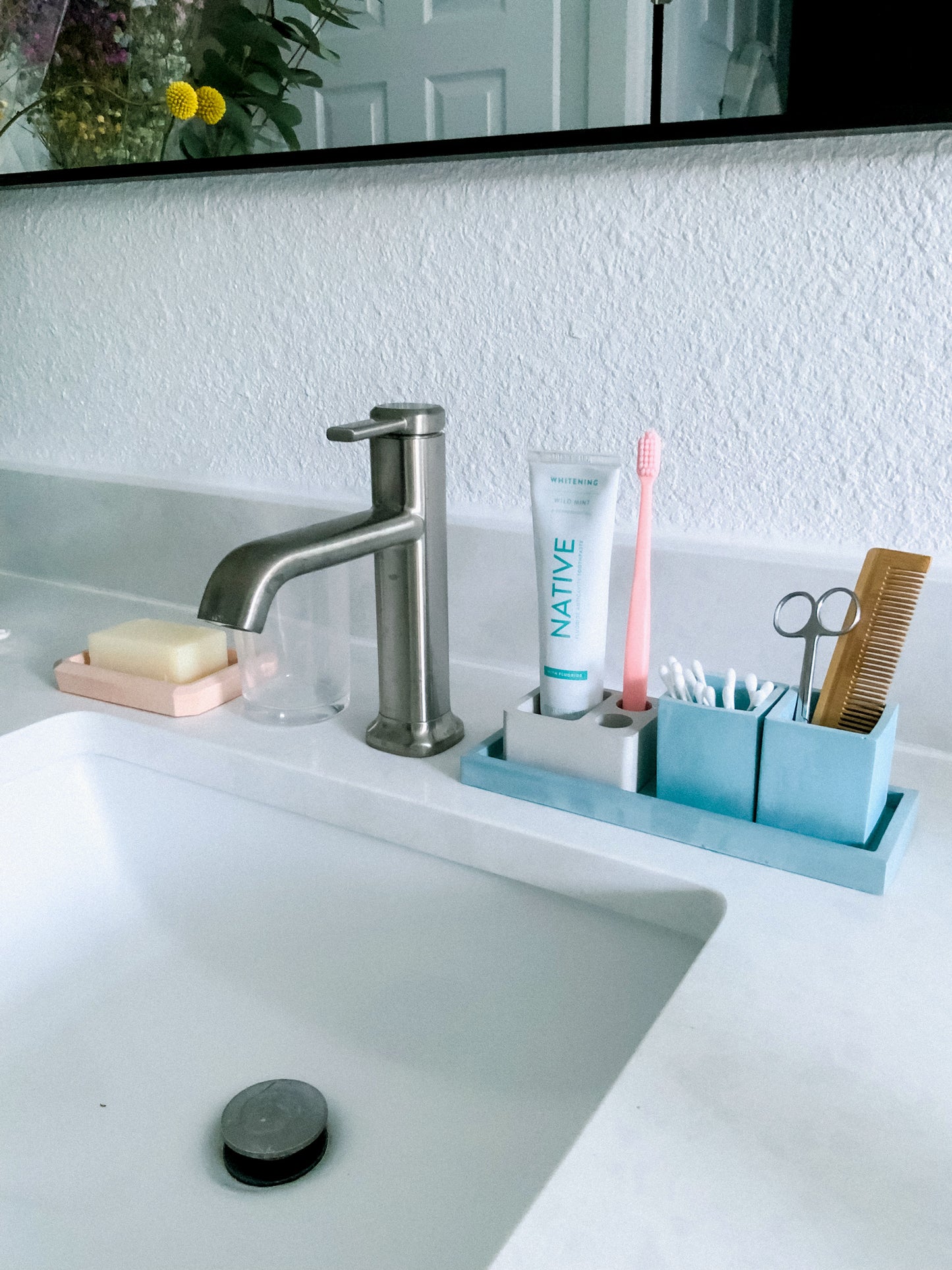 Concrete Rectangular Soap Dish