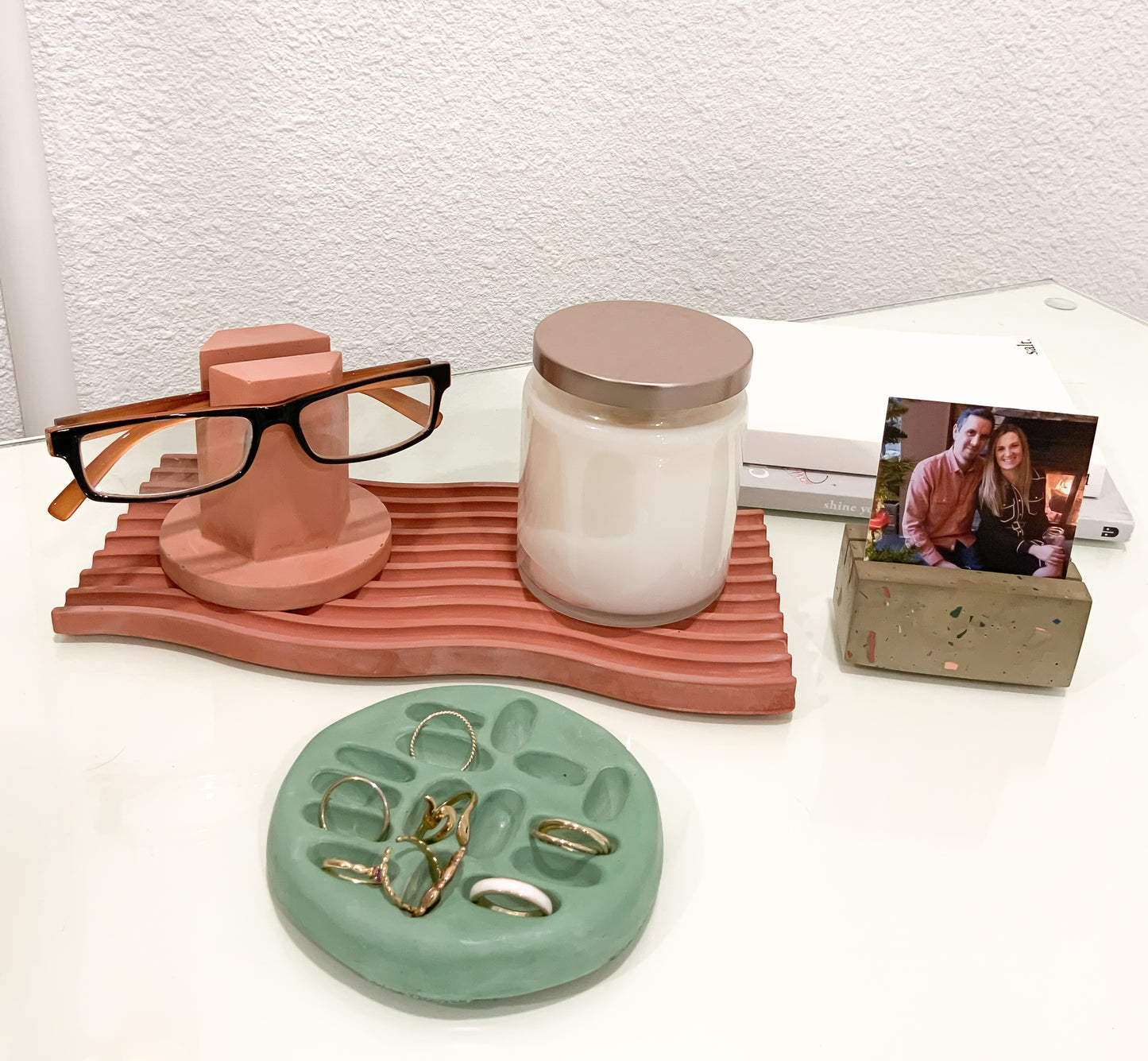 Terrazzo glasses holder | Modern cement sunglass stand | Eye glasses display