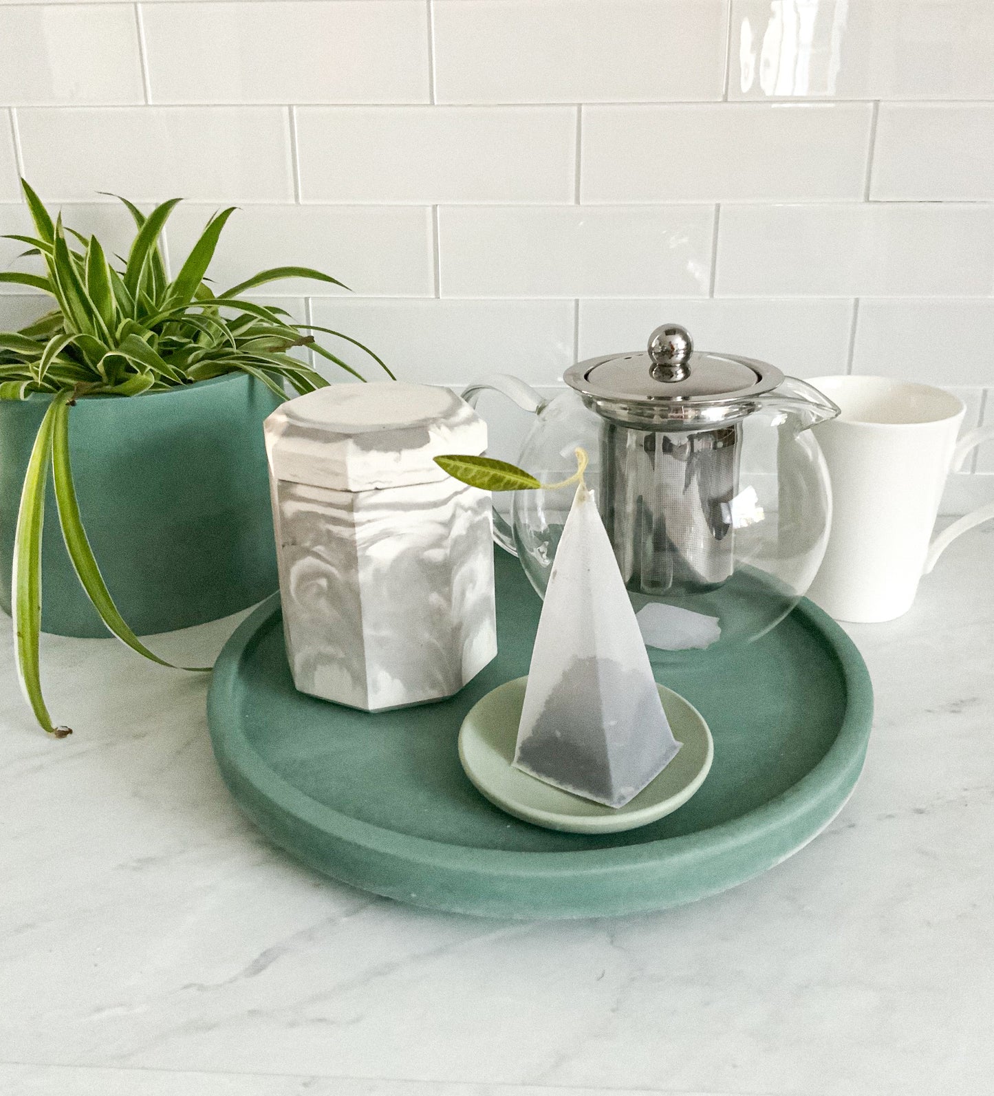 10-inch Concrete Lazy Susan: Kitchen, Bathroom & Home Organization