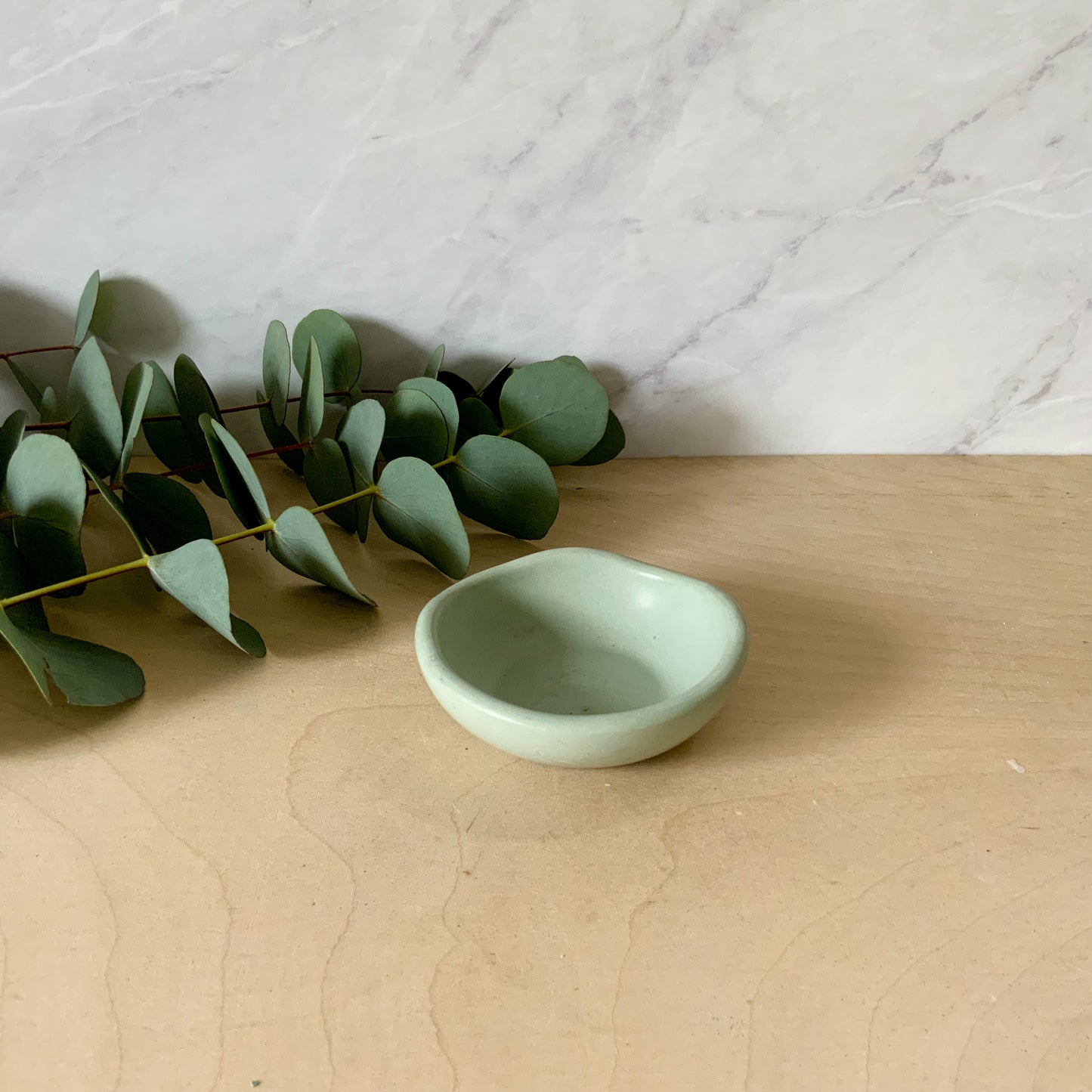 Concrete Catchall Bowl - Modern Entryway Key Organizer, Minimalist Desk Tray, Sculptural Home Decor Gift